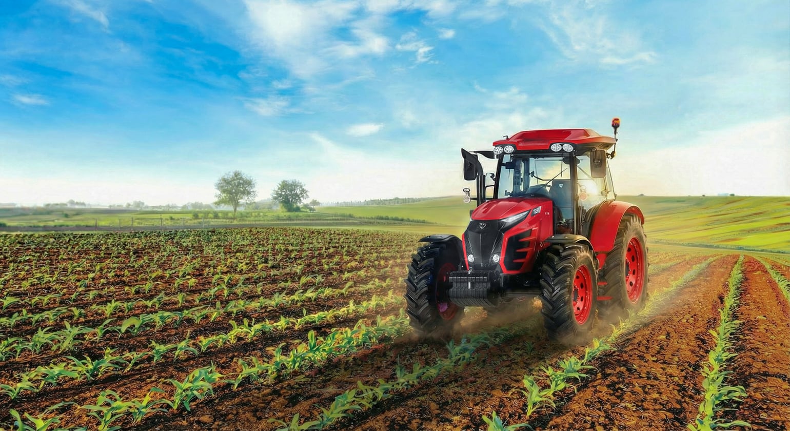 TYM_T6130_Row Field_Hero_Desktop_V3.jpg